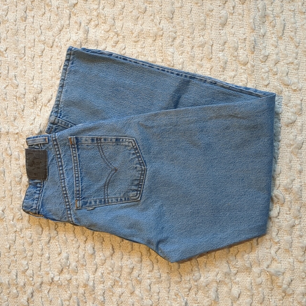Vintage Levi's SilverTab Loose Y2K Juniors 11 Short Denim Jeans